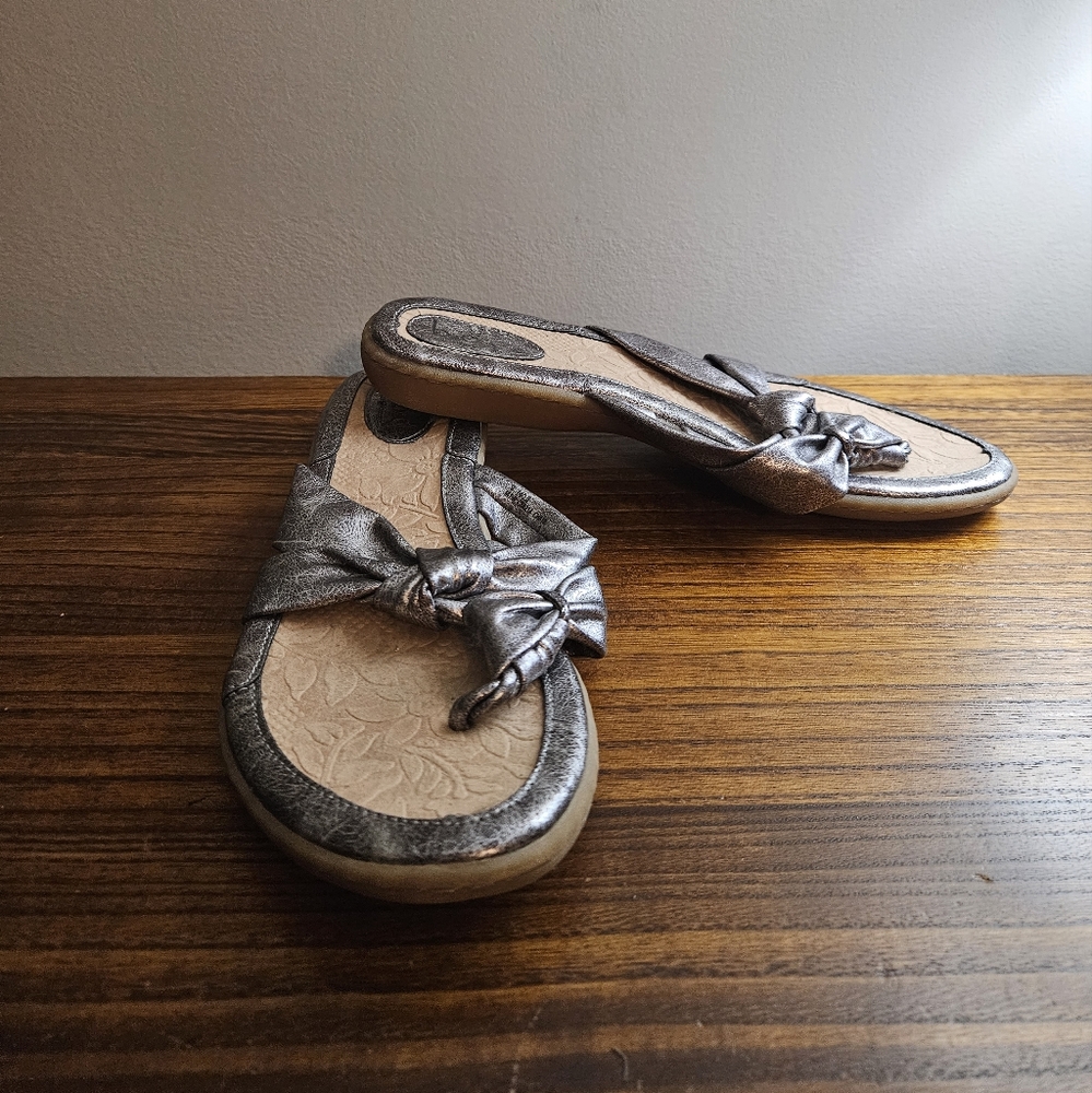 BOC knotted strap sandals